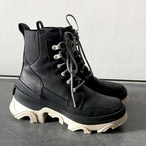 Sorrel Brex lace-up winter boot | black | size 7